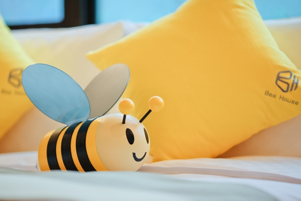 蜂巢Bee House為天成飯店集團旗下全新打造時尚精品旅